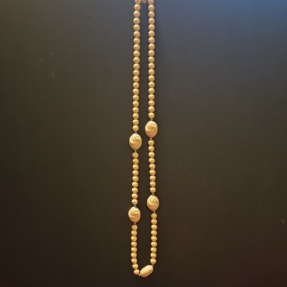 Off White Beaded Necklace